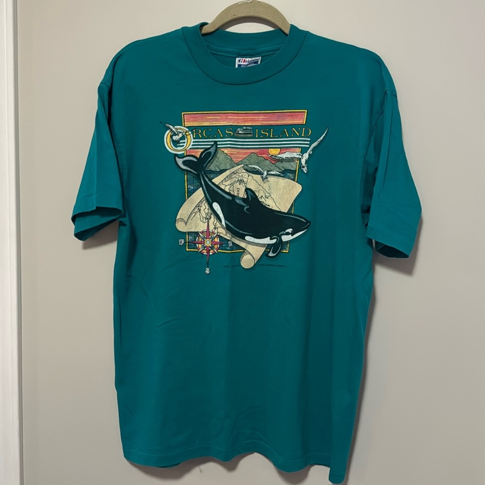 Vintage Orcas Island Hanes single stitch